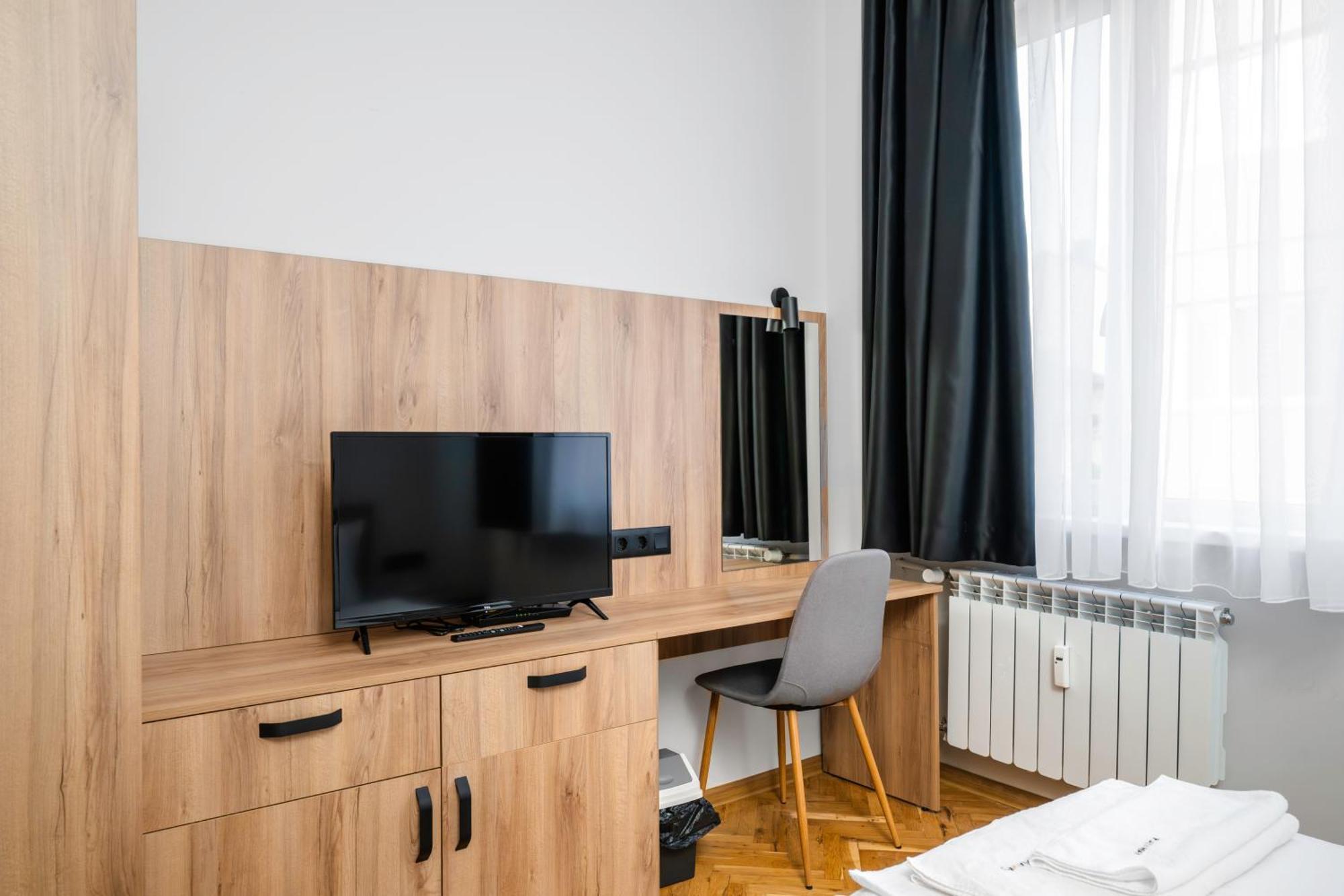 Cozy Flats Near Alexander Nevski Cathedral By Flat Mаnager *